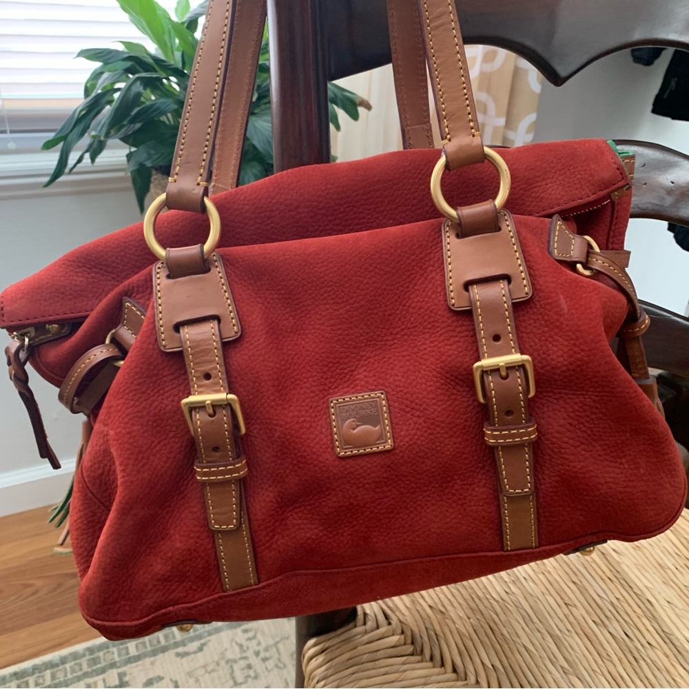 Dooney and Bourke double strap tassel leather satchel handbag in wine - Picture 6 of 13